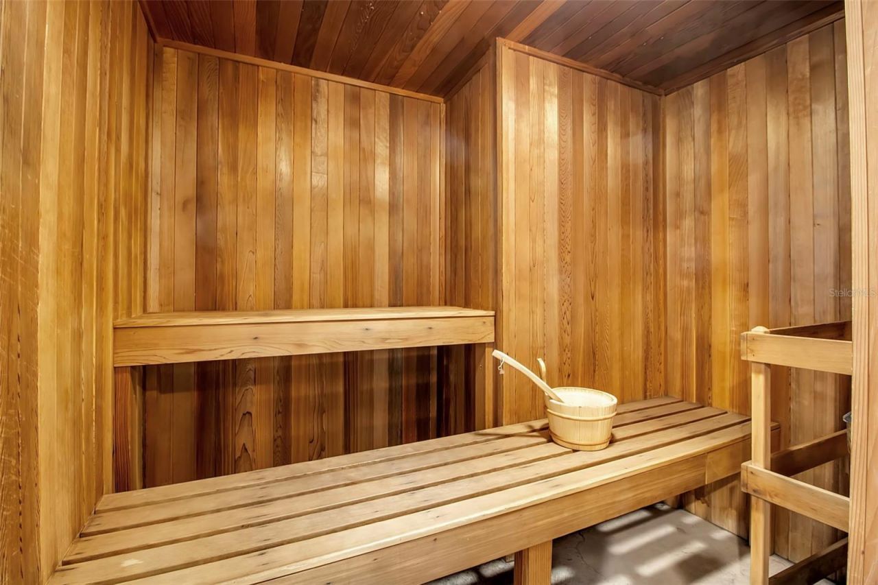 1241 Gulf Of Mexico Drive, Unit 109, Longboat Key, FL 34228 Photo