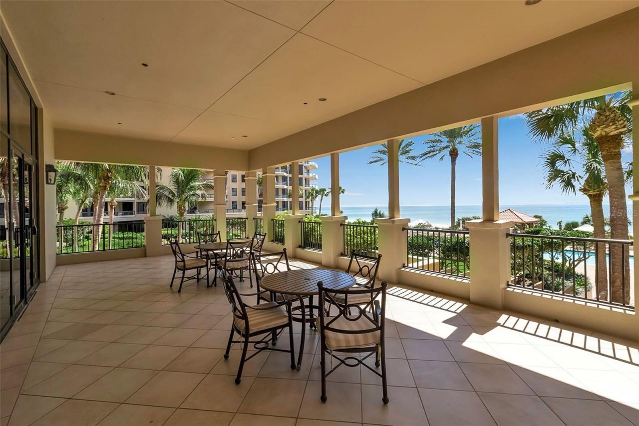 1241 Gulf Of Mexico Drive, Unit 109, Longboat Key, FL 34228 Photo