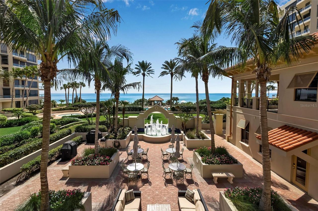 1241 Gulf Of Mexico Drive, Unit 109, Longboat Key, FL 34228 Photo