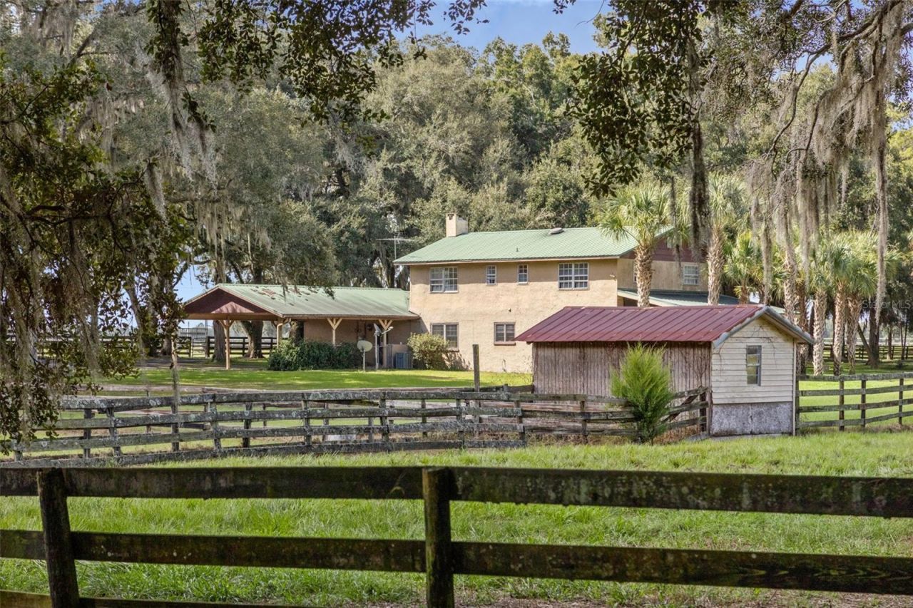 551 NE 200 Avenue, Williston, FL 32696 Photo