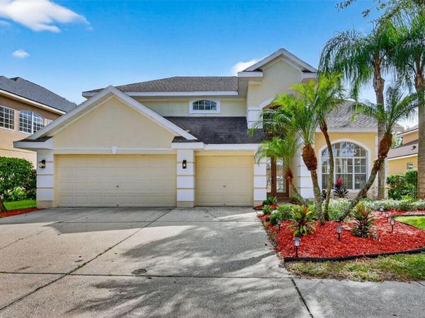 10207 DEERCLIFF DRIVE, TAMPA, FL 33647