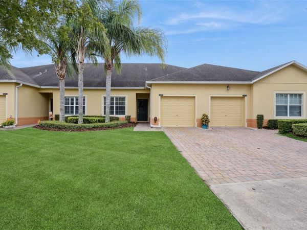 3613 SOLANA CIRCLE, Unit B, CLERMONT, FL 34711