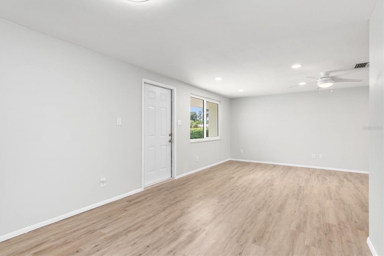 510 S Venice Boulevard, Venice, FL 34293 Photo