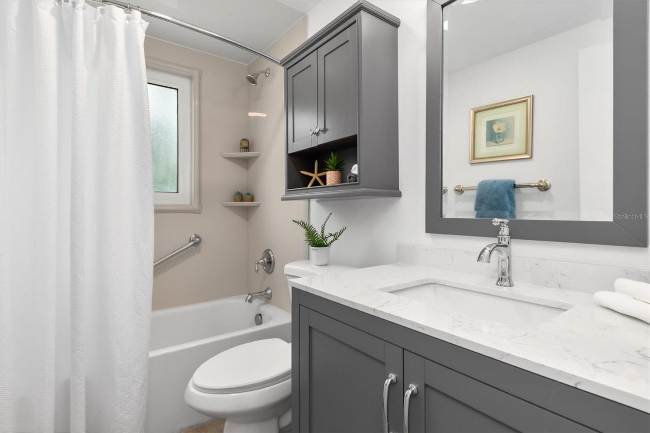 510 S Venice Boulevard, Venice, FL 34293 Photo