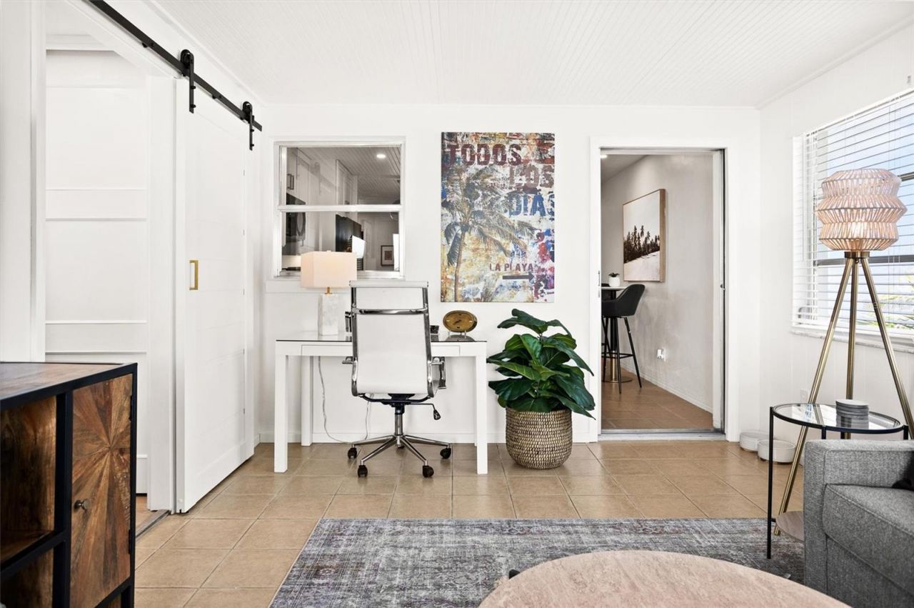 3488 40th Way N, Saint Petersburg, FL 33713 Photo