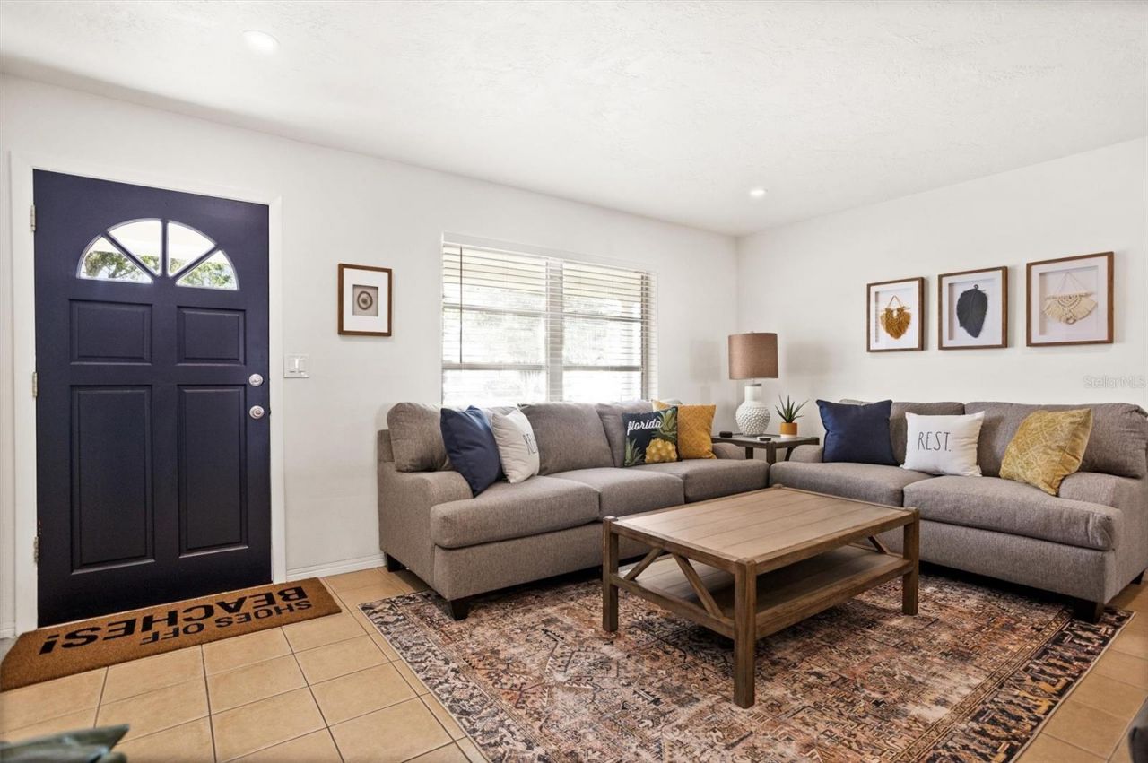 3488 40th Way N, Saint Petersburg, FL 33713 Photo