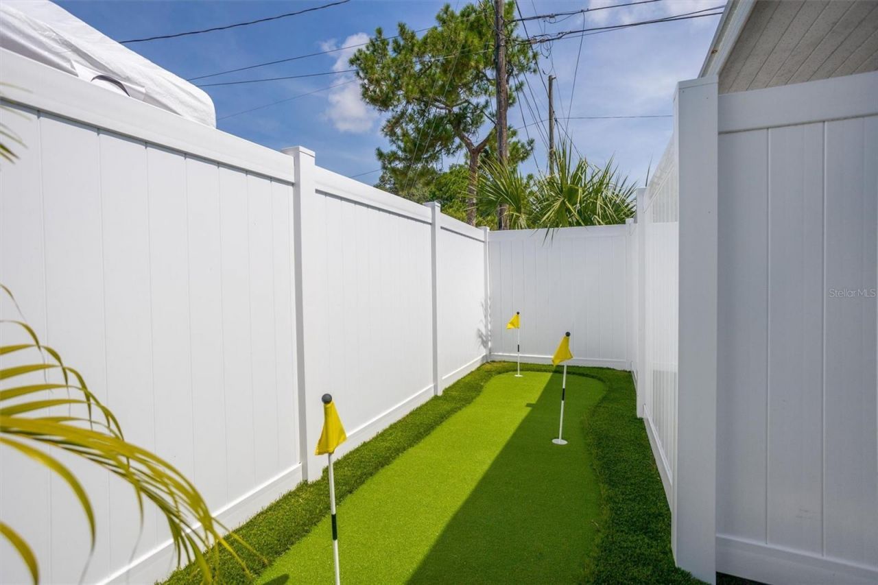 3488 40th Way N, Saint Petersburg, FL 33713 Photo