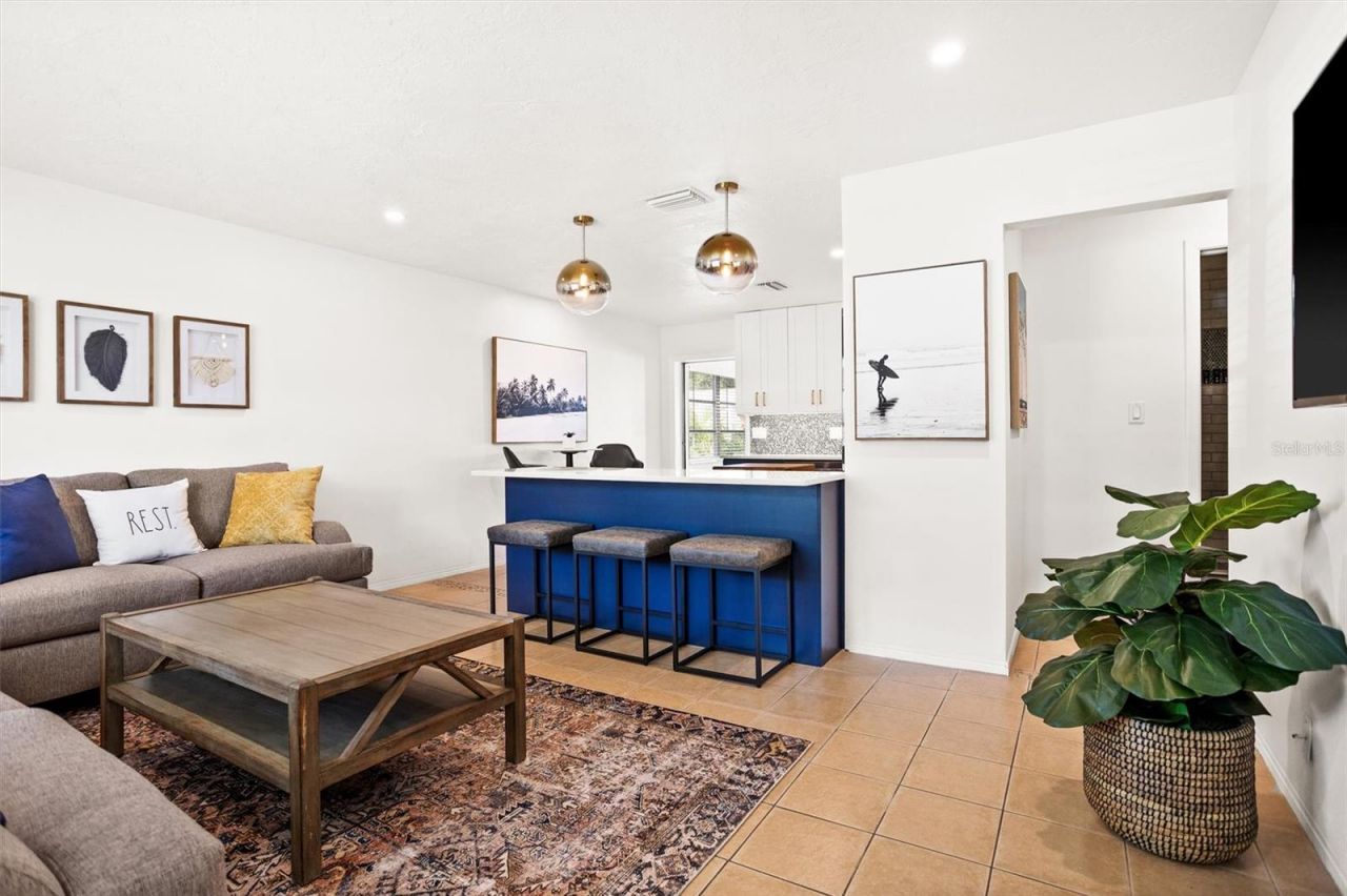 3488 40th Way N, Saint Petersburg, FL 33713 Photo