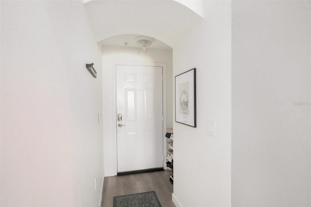 200 4th Avenue S, Unit 425, Saint Petersburg, FL 33701 Photo