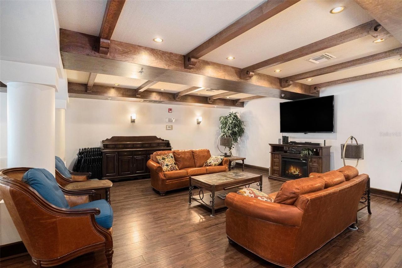 200 4th Avenue S, Unit 425, Saint Petersburg, FL 33701 Photo