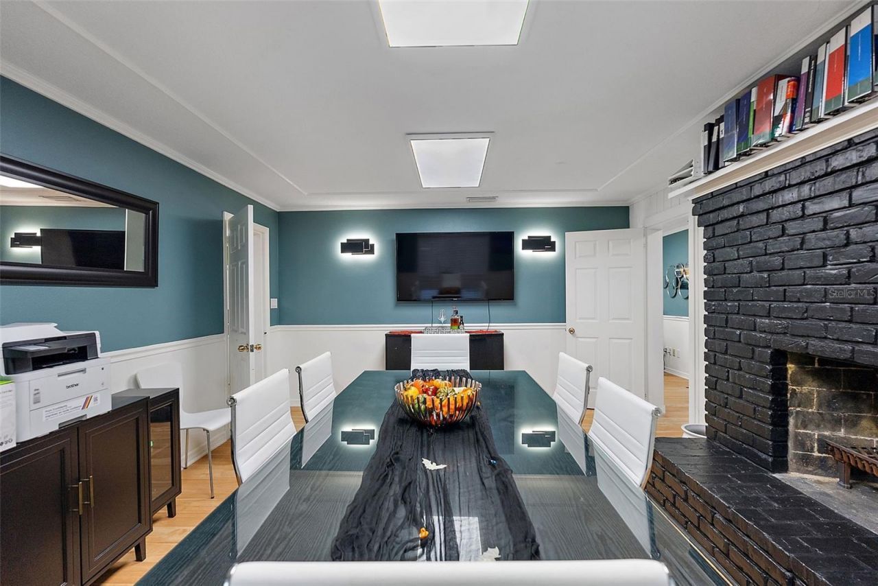 4100 Central Avenue, Saint Petersburg, FL 33711 Photo