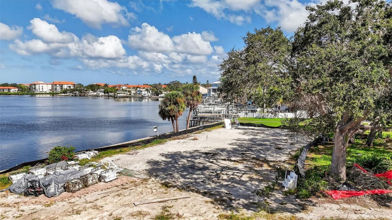 508 Driftwood Circle, Palm Harbor, FL 34683 Photo