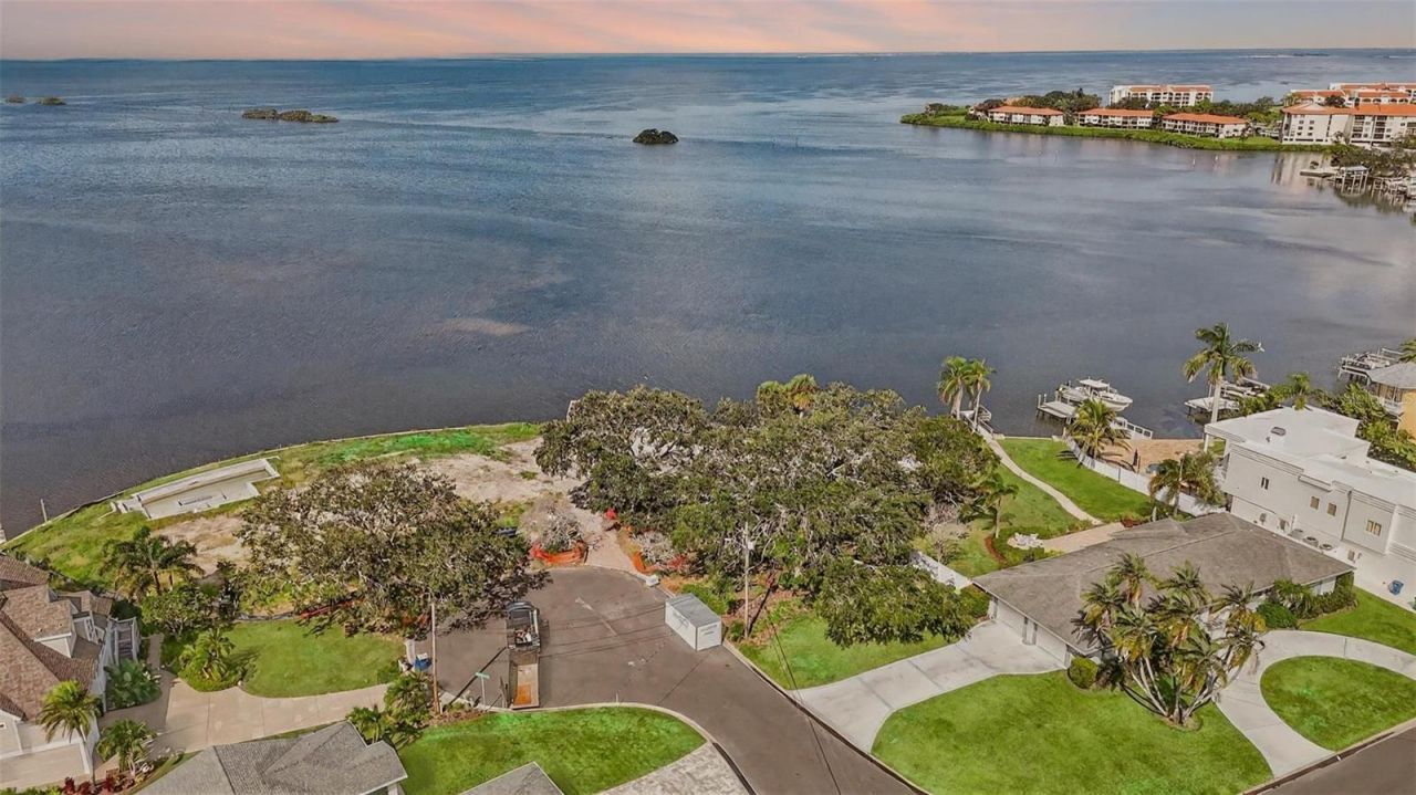 508 Driftwood Circle, Palm Harbor, FL 34683 Photo