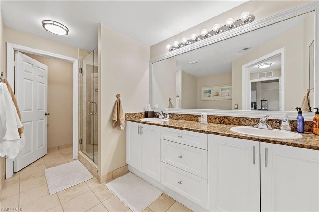 10017 Villagio Gardens Ln, Unit 207, Estero, FL 33928 Photo