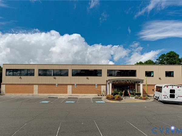 2426 New Dorset Circle , Powhatan, VA 23139