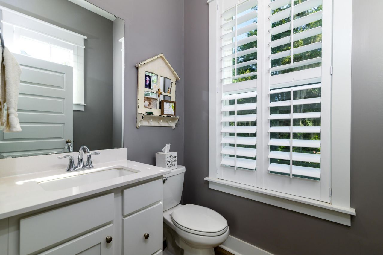 1646 Florentia Street Photo 23