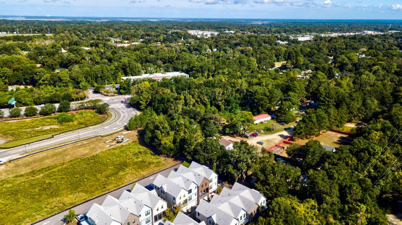 1646 Florentia Street Photo 35