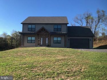 66 BROOKVIEW DRIVE, NEWPORT, PA 17074