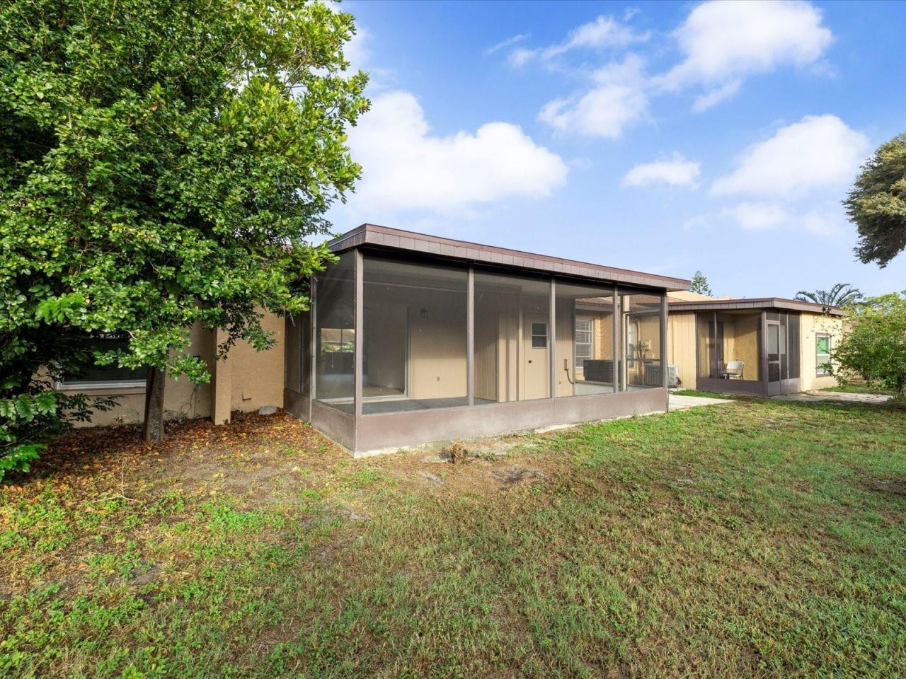 10005 88th Street, Seminole, FL 33777 Photo