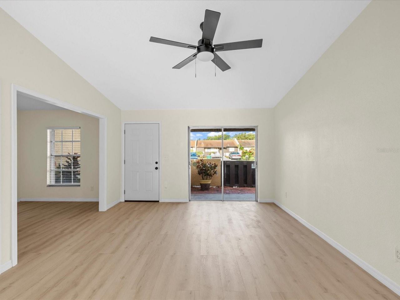 10005 88th Street, Seminole, FL 33777 Photo