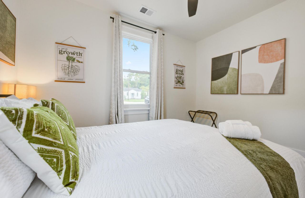 2655 S Allen Drive Photo 11