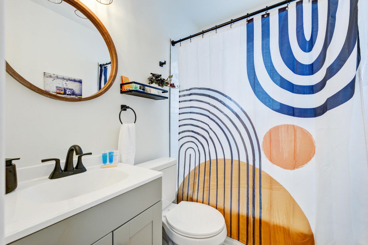 2655 S Allen Drive Photo 12