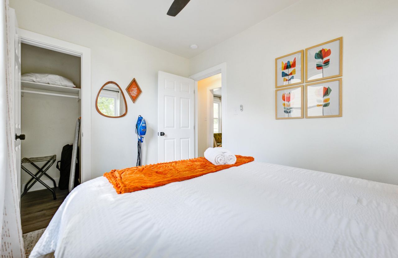 2655 S Allen Drive Photo 15