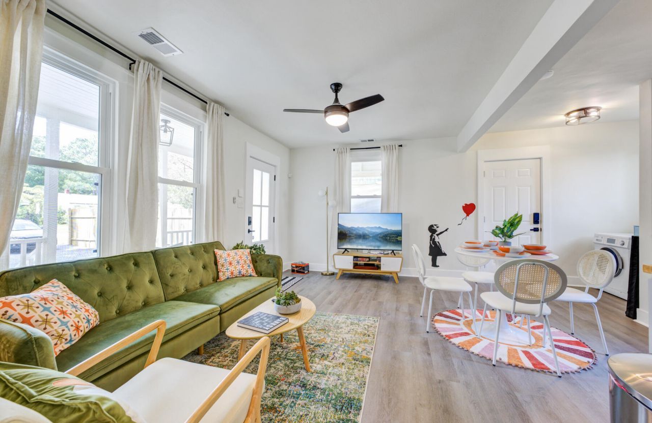 2655 S Allen Drive Photo 6