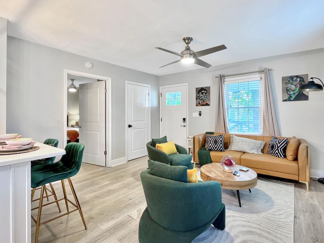 2257 Mott Avenue Photo 4