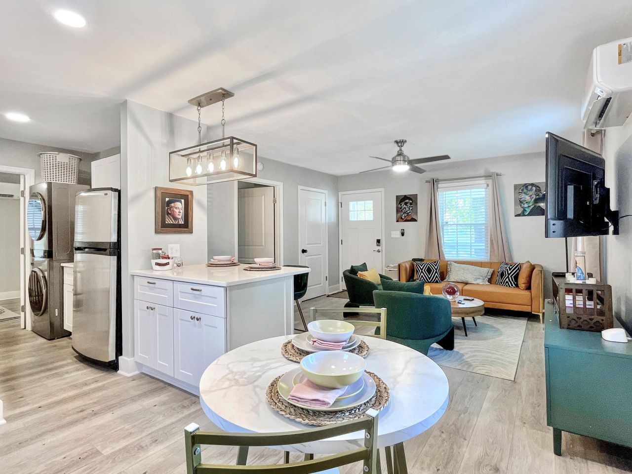 2257 Mott Avenue Photo 9