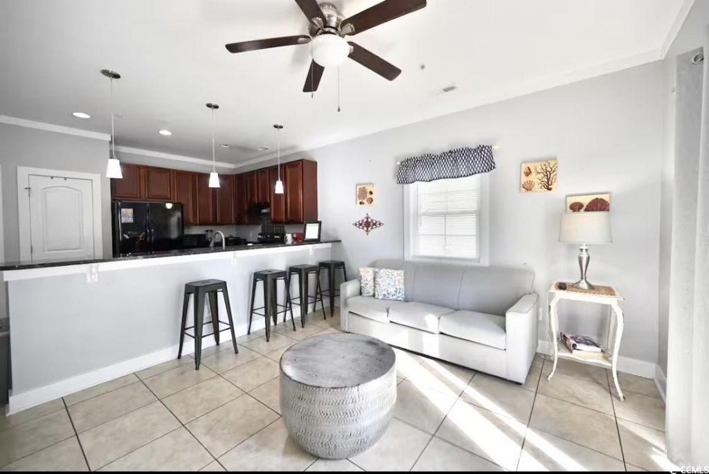 2741 Kashton Dr. Photo 4