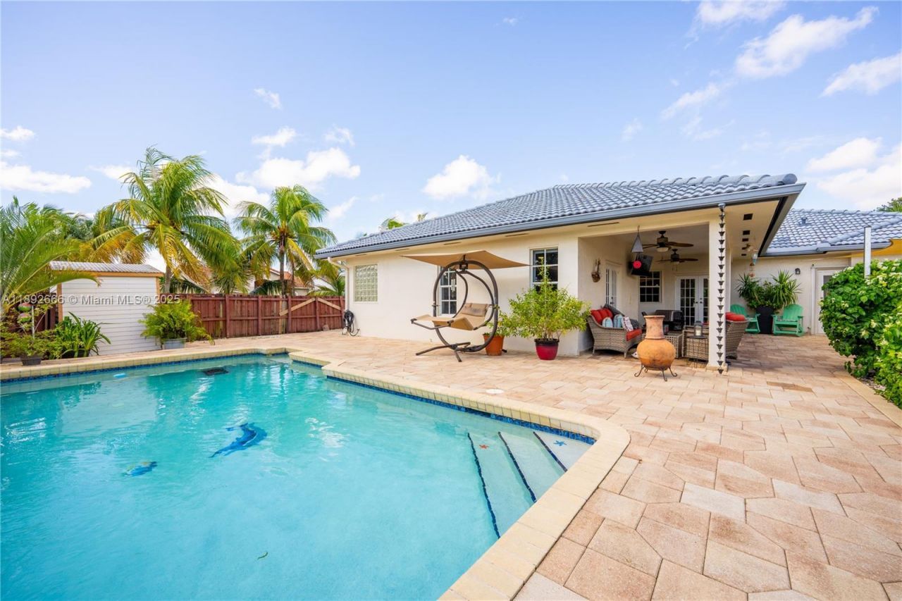 2275 SW 143rd Ct, Miami, FL 33175 Photo