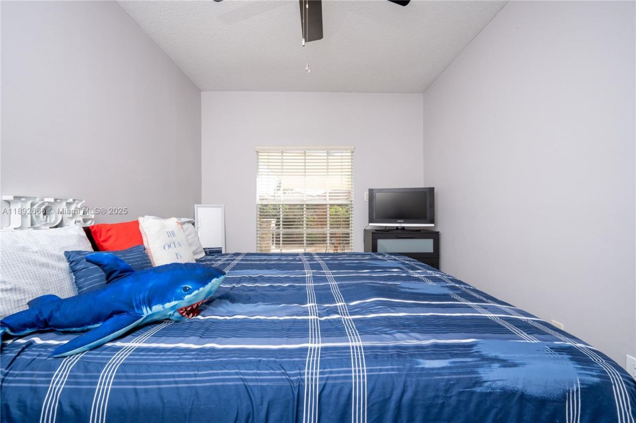 2275 SW 143rd Ct, Miami, FL 33175 Photo