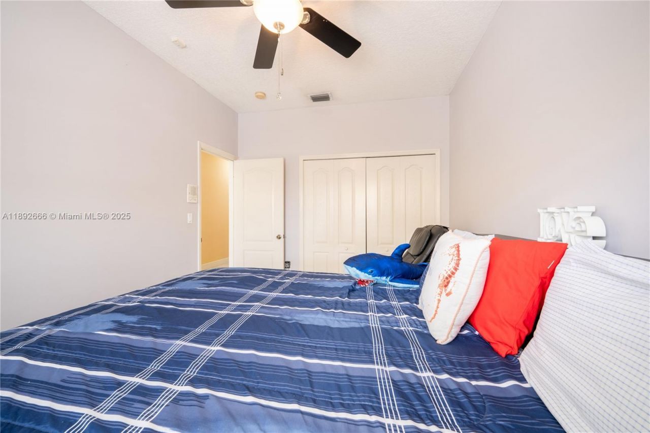 2275 SW 143rd Ct, Miami, FL 33175 Photo