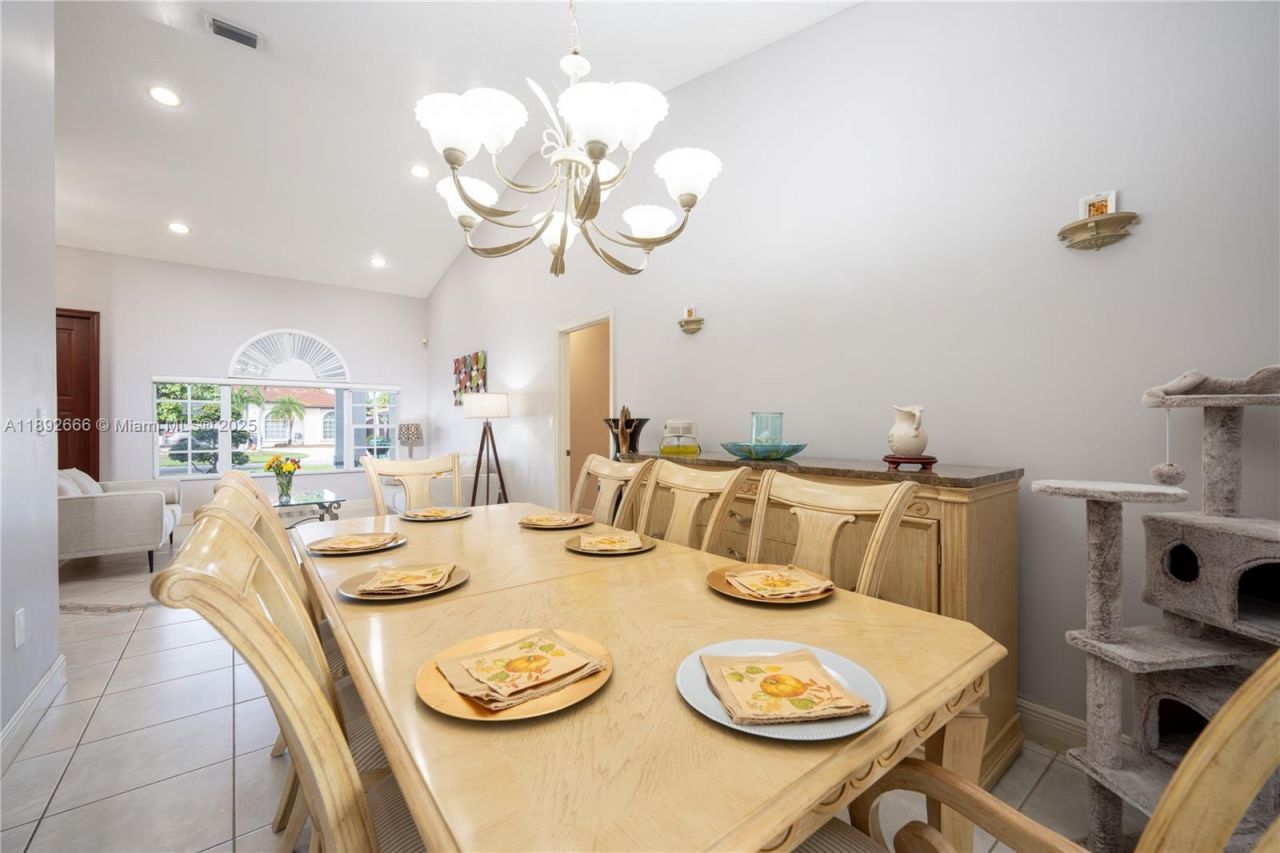 2275 SW 143rd Ct, Miami, FL 33175 Photo