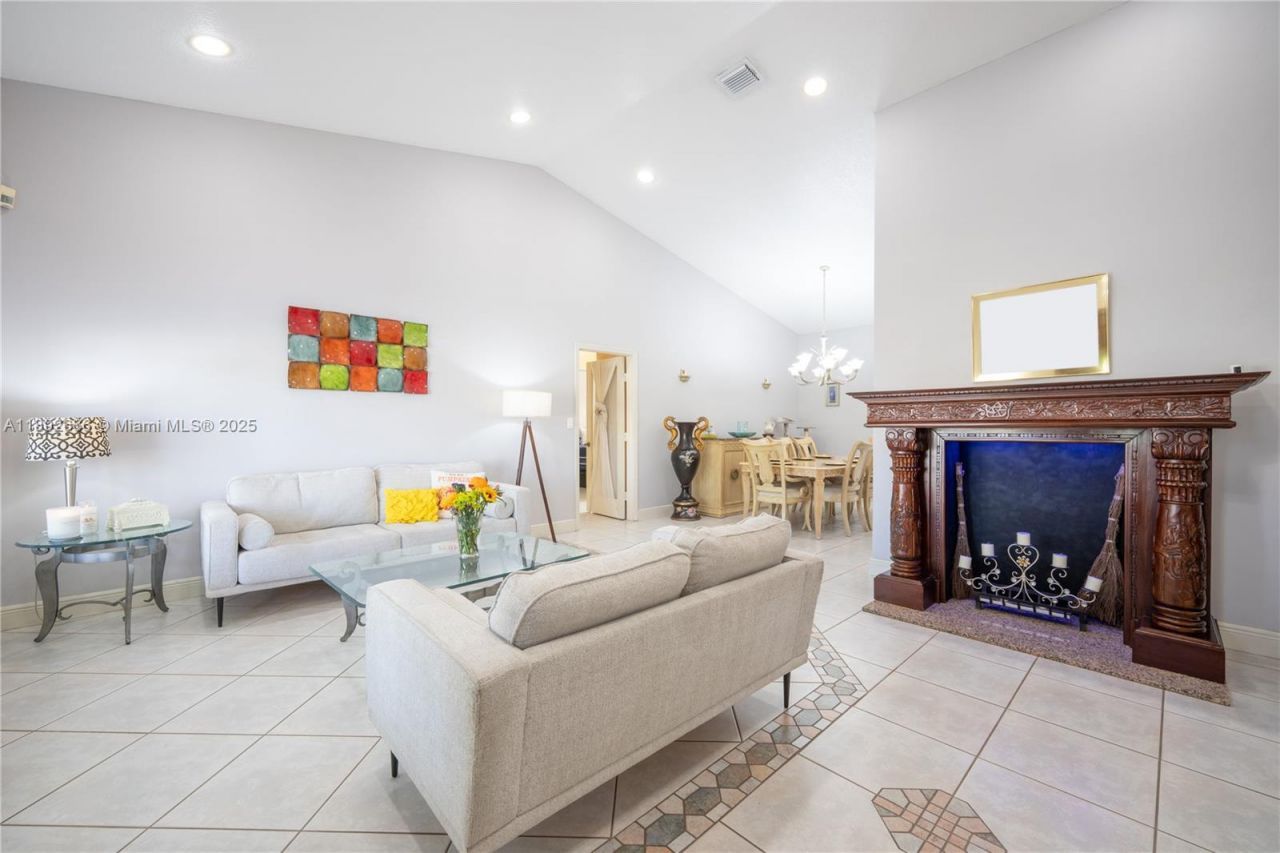 2275 SW 143rd Ct, Miami, FL 33175 Photo