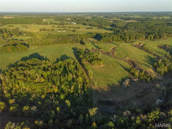 000 Dixon Road, Licking, MO 65542