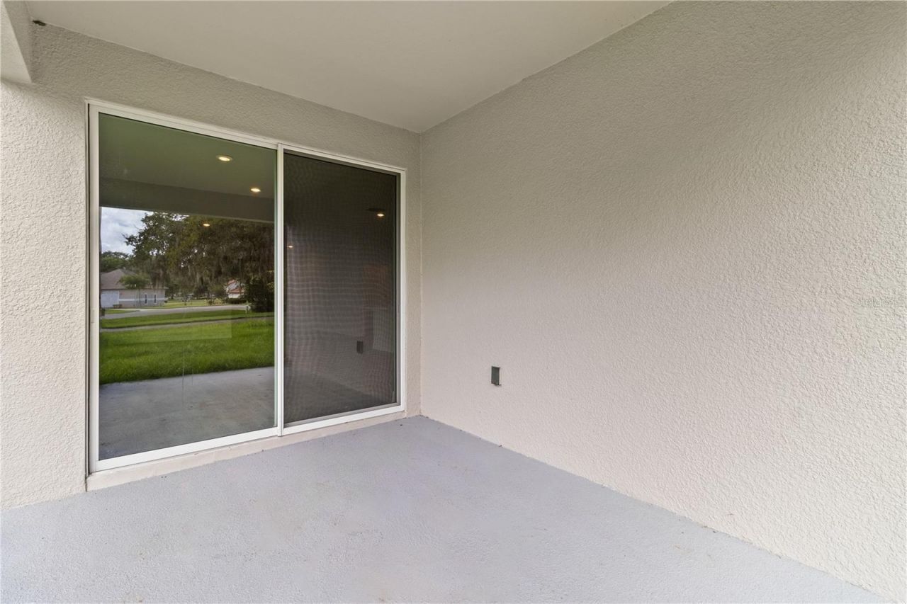 947 Belle Oak Drive, Leesburg, FL 34748 Photo