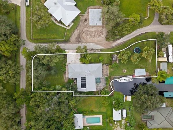 1981 Carbonata DR, ALVA, FL 33920