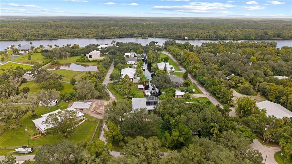 1981 Carbonata Dr, Alva, FL 33920 Photo