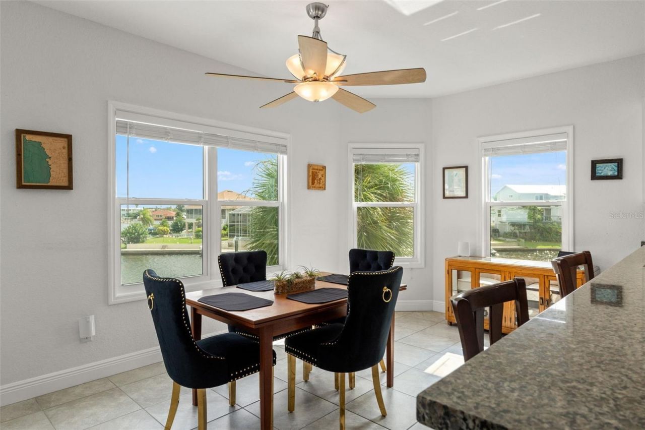 4366 6th Isle Drive, Hernando Beach, FL 34607 Photo