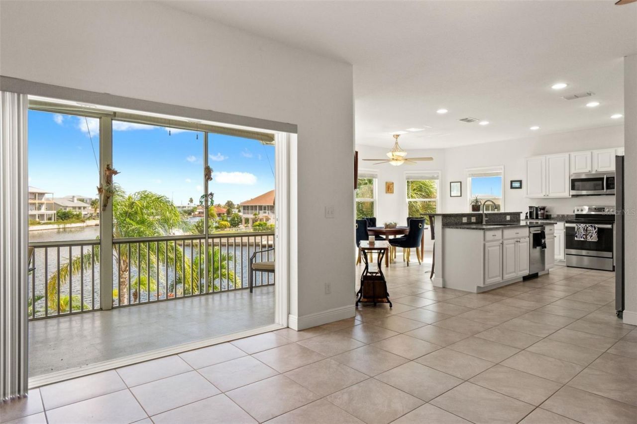4366 6th Isle Drive, Hernando Beach, FL 34607 Photo