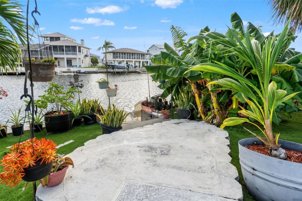4366 6th Isle Drive, Hernando Beach, FL 34607 Photo
