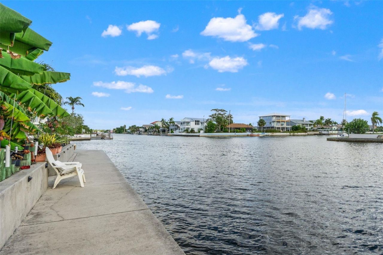 4366 6th Isle Drive, Hernando Beach, FL 34607 Photo