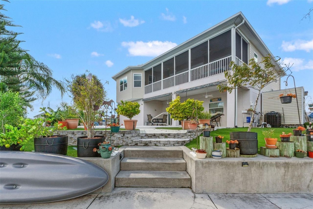 4366 6th Isle Drive, Hernando Beach, FL 34607 Photo