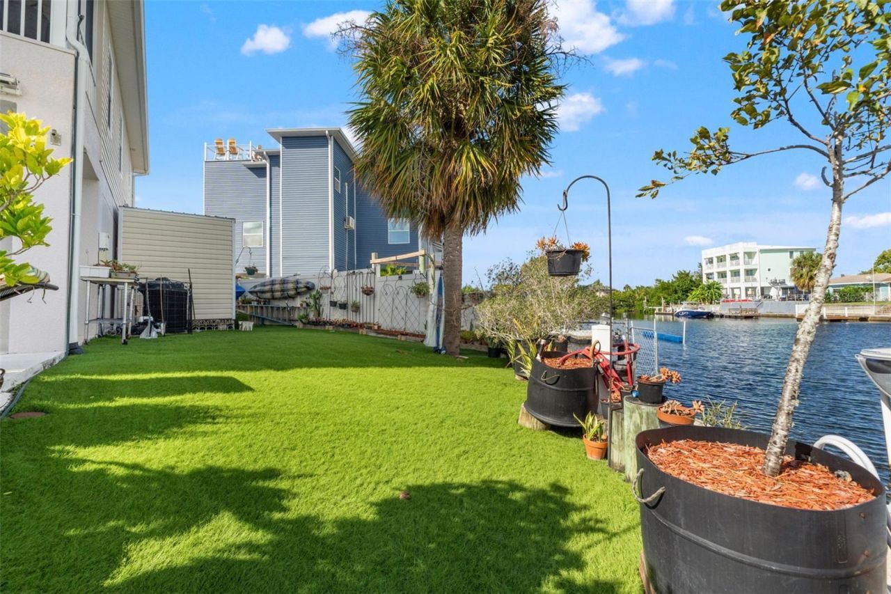 4366 6th Isle Drive, Hernando Beach, FL 34607 Photo