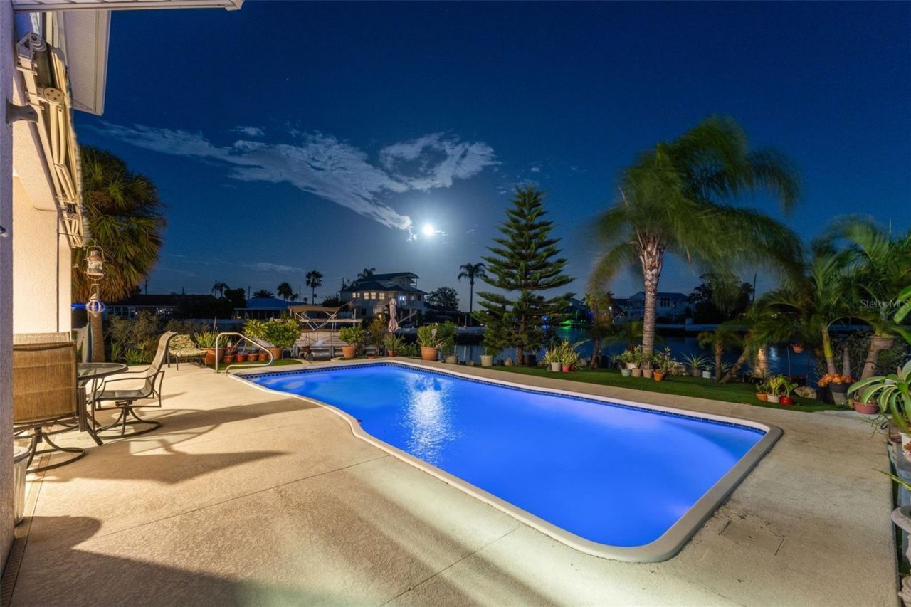 4366 6th Isle Drive, Hernando Beach, FL 34607 Photo