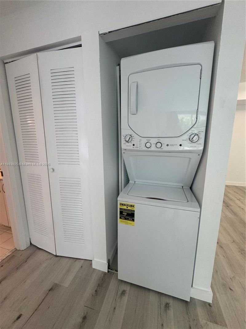 3300 NE 192nd St, Unit 305, Aventura, FL 33180 Photo