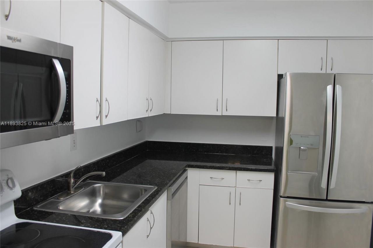 3300 NE 192nd St, Unit 305, Aventura, FL 33180 Photo