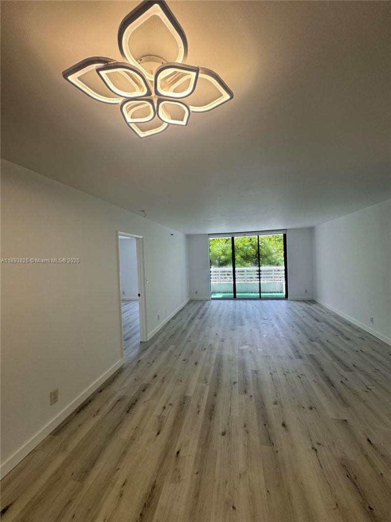 3300 NE 192nd St, Unit 305, Aventura, FL 33180 Photo